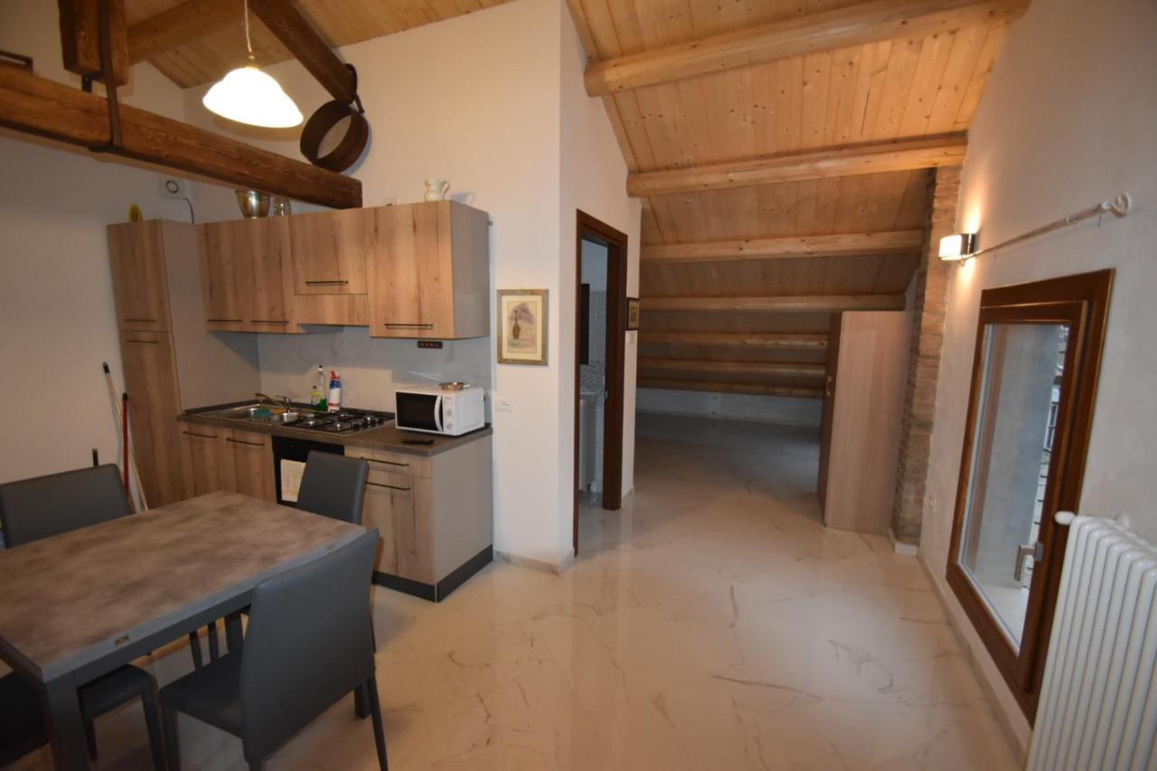 Appartamento Il Fienile Adria Buitenkant foto